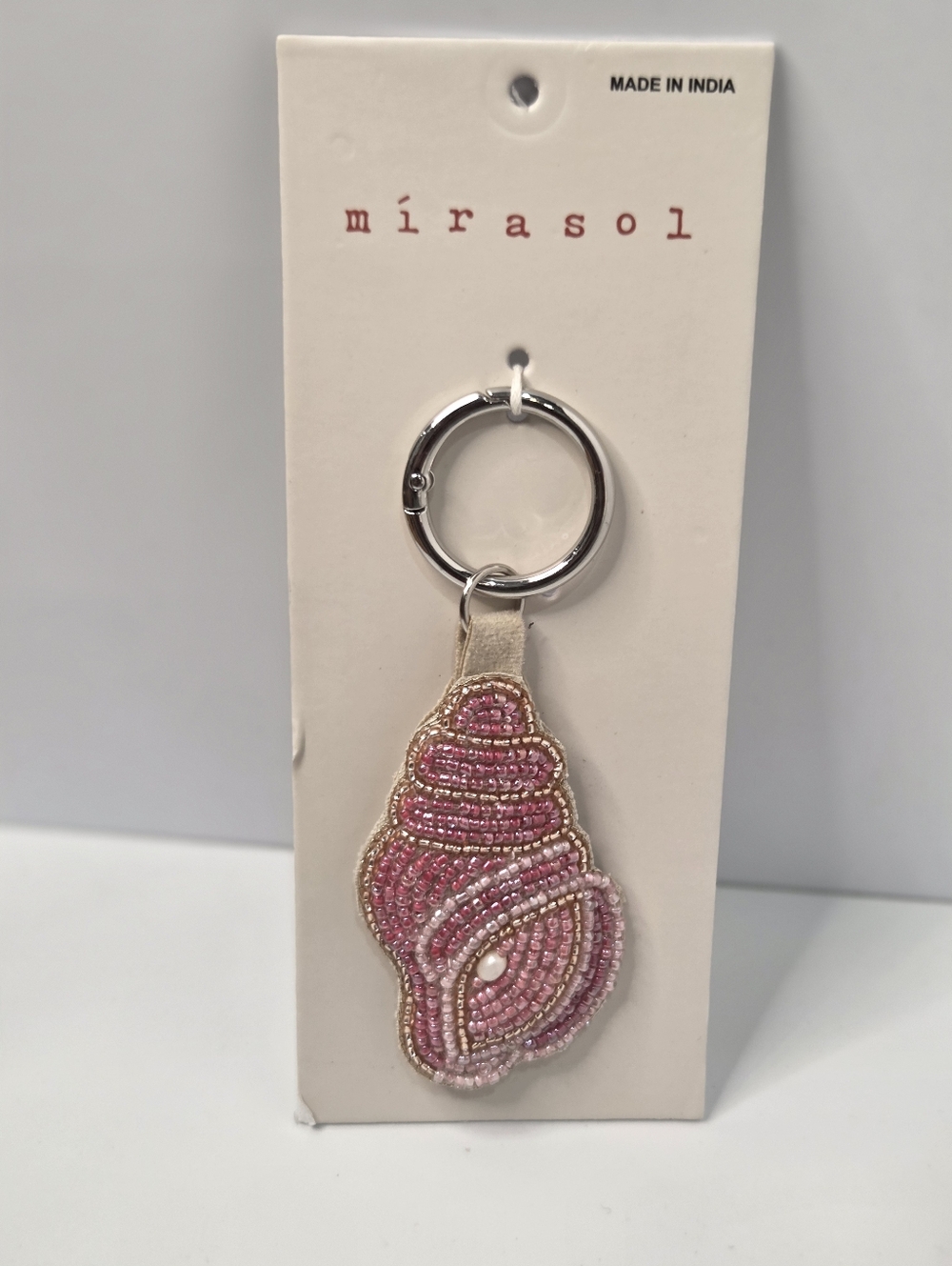 💛🔹️Mirasol 🔹️"Uk Tk Maxx " Pink Beaded Sea Shell Charm Key Ring Or Bagcharm